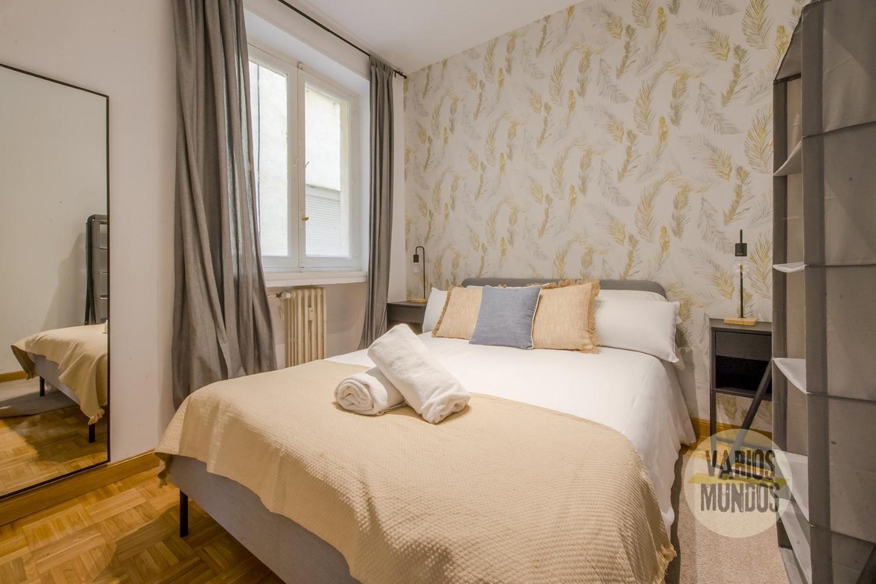 Centrico Apt En La Calle Toledo 77 Daire Madrid Dış mekan fotoğraf